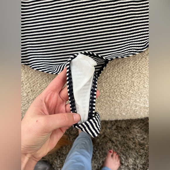 Reformation Blue/White Stripped Bodysuit - M - Picture 3 of 4